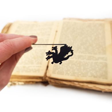 Закладка для книг «Трёхглавый дракон» 16194295235261