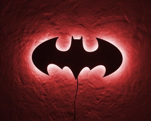 Светильник настенный «Batman» (красная подсветка) 1619282690118red