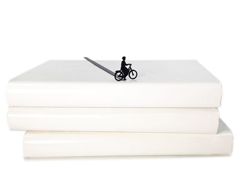 Закладка для книг «Пани на велосипеде» 1619396526150