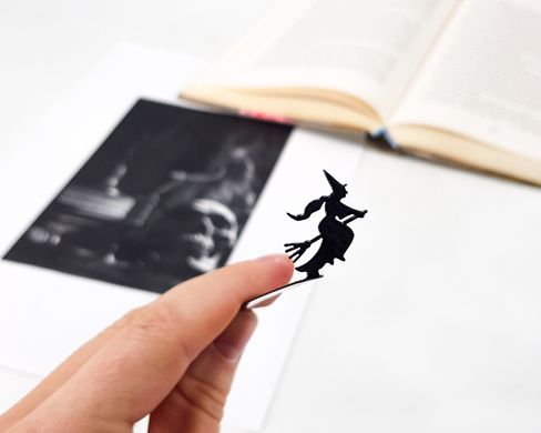 Закладка для книг «Ведьма на метле» 1619014942790