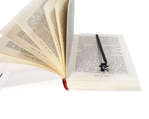 Металлическая закладка для книг &laquo;Чумной доктор&raquo;